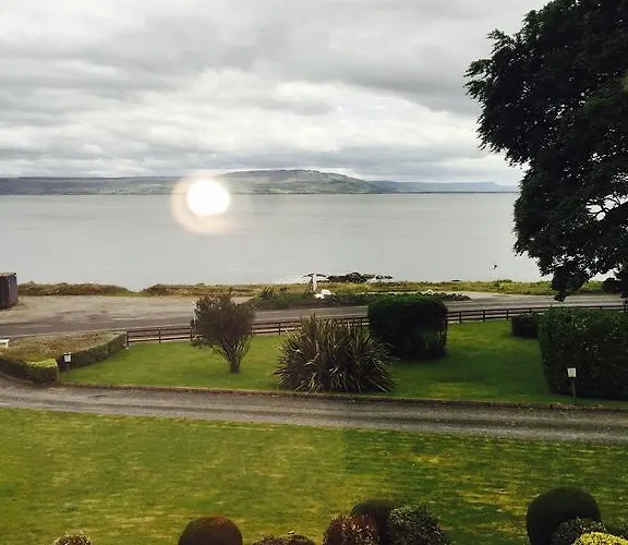 Hotel Admiralty House