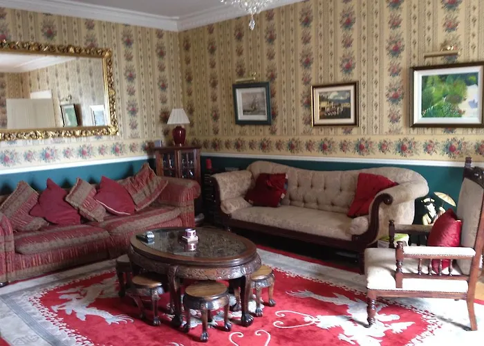 Hotel Admiralty House *